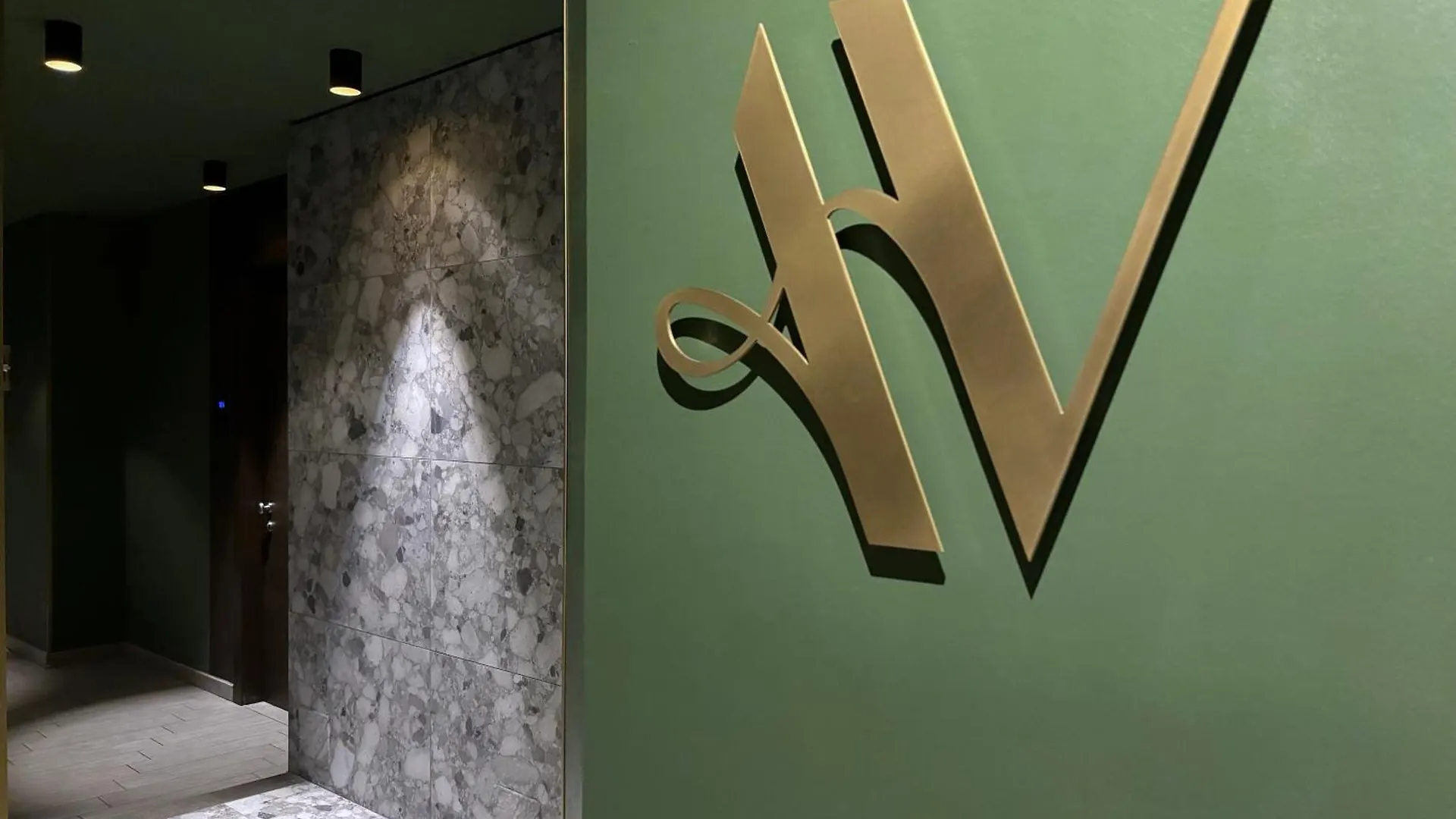 Av Hotel Milano 2*, Μιλάνο
